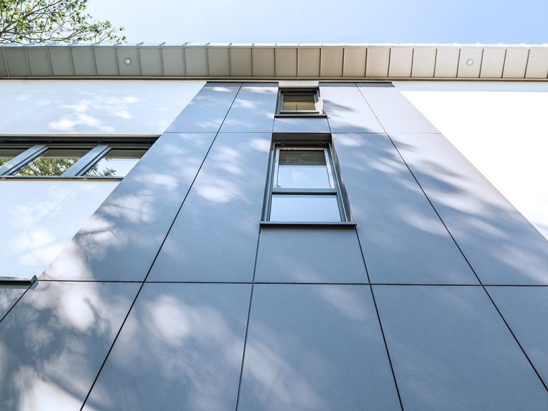 Weitere Ansicht der Fassade
